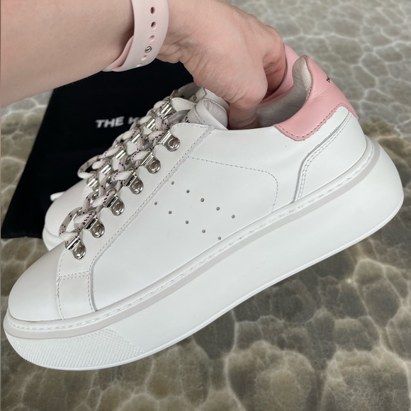 NWT The Kooples White Leather Sneakers with Pink, Size 9 (The Kooples size 40) - Picture 7 of 17